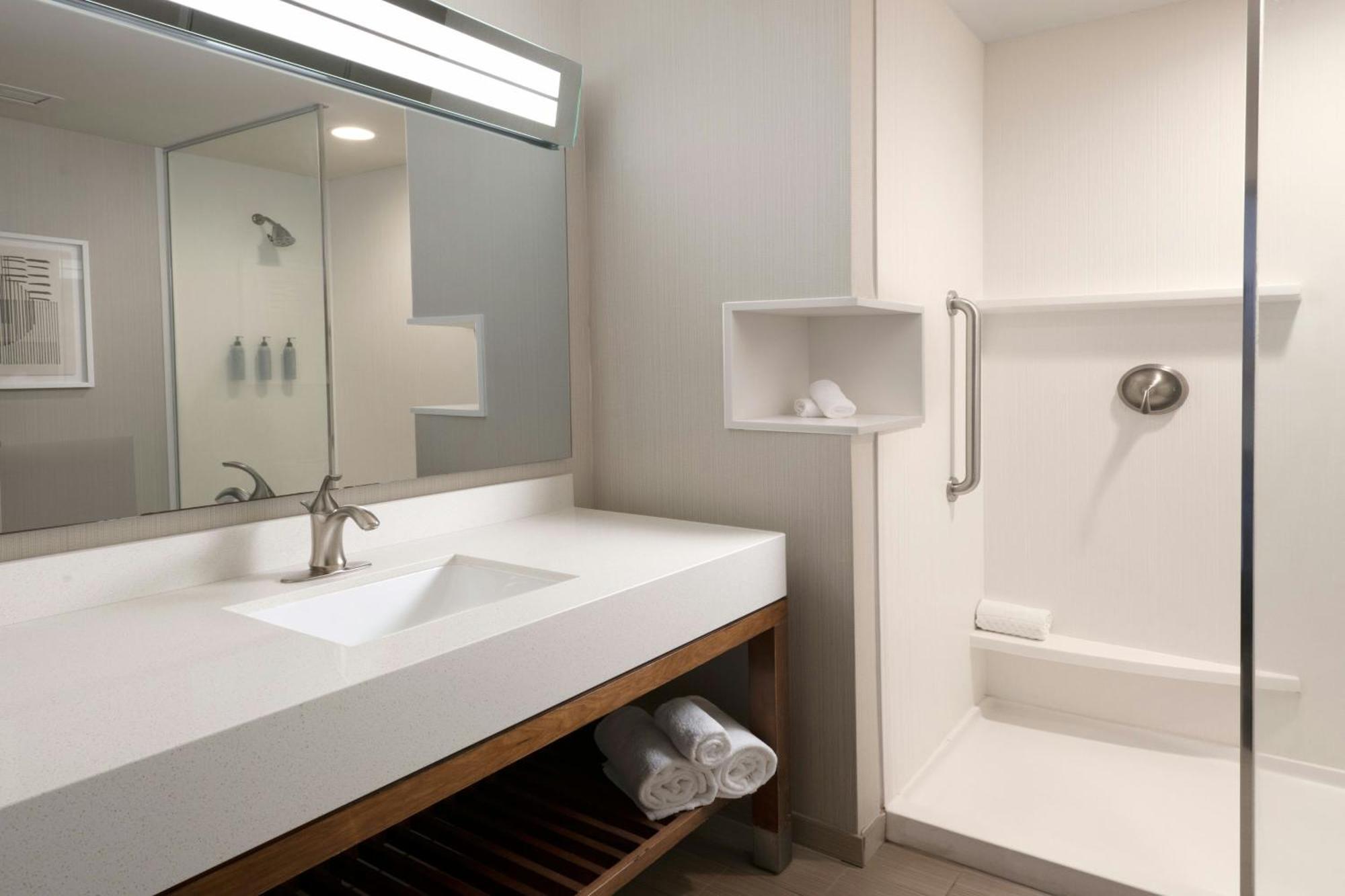 Courtyard By Marriott Lubbock Downtown/University Area Εξωτερικό φωτογραφία
