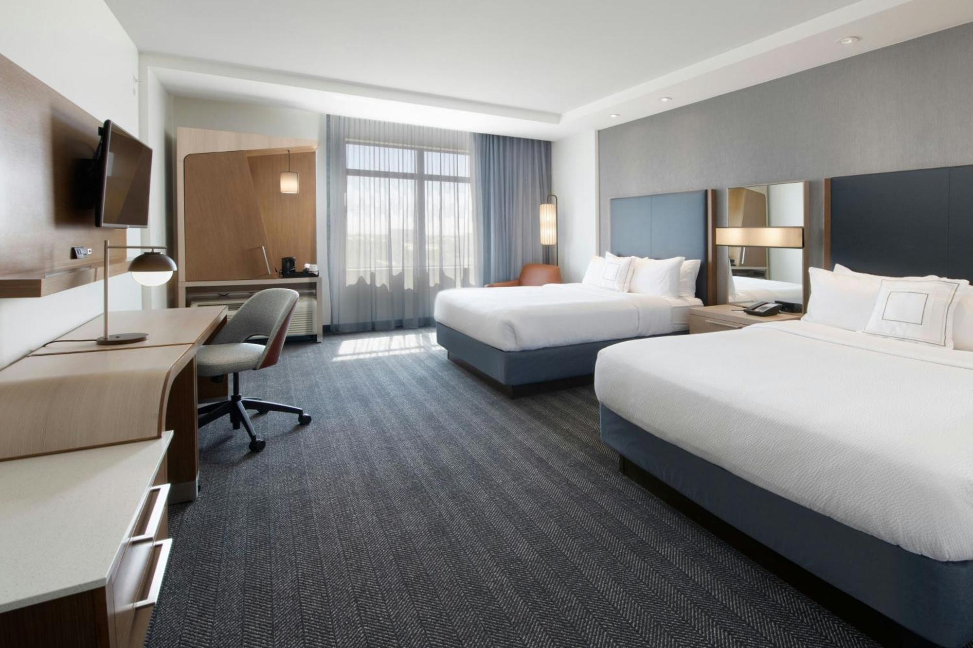 Courtyard By Marriott Lubbock Downtown/University Area Εξωτερικό φωτογραφία
