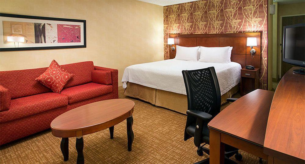 Courtyard By Marriott Lubbock Downtown/University Area Εξωτερικό φωτογραφία